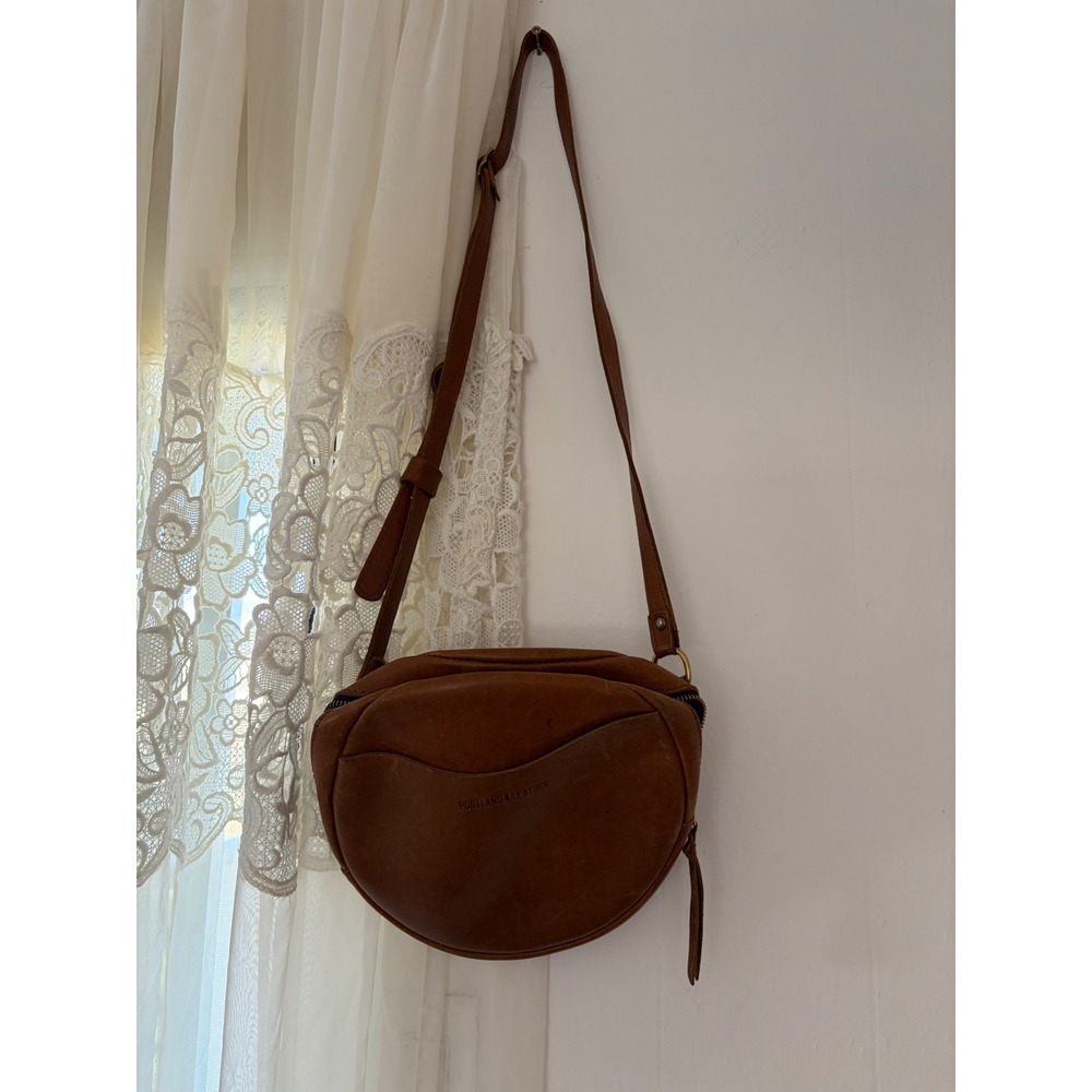 Portland Leather Circle Crossbody Bag Womens Small Brown Good Leather Goods